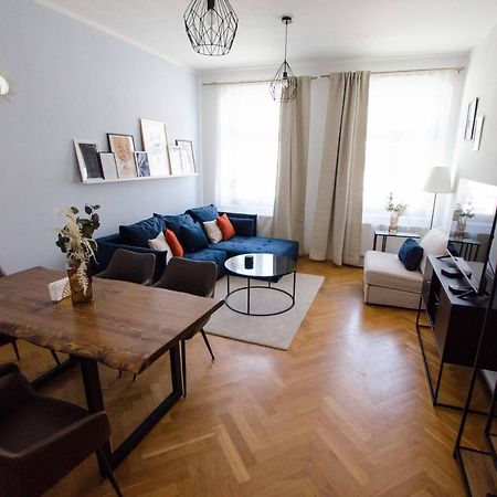 Апартаменты Casarina - Stilvoller Altbau In Zentraler Lage Дрезден Экстерьер фото