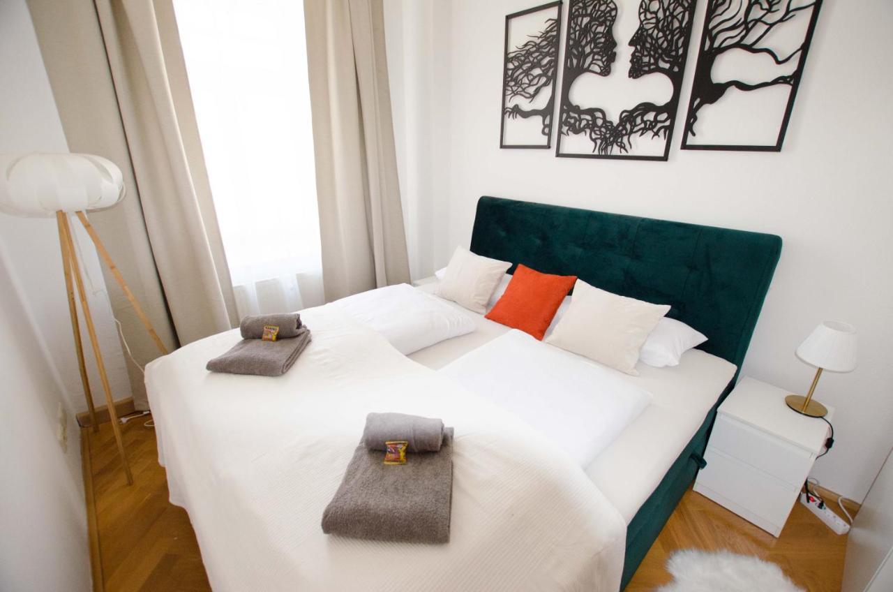 Апартаменты Casarina - Stilvoller Altbau In Zentraler Lage Дрезден Экстерьер фото