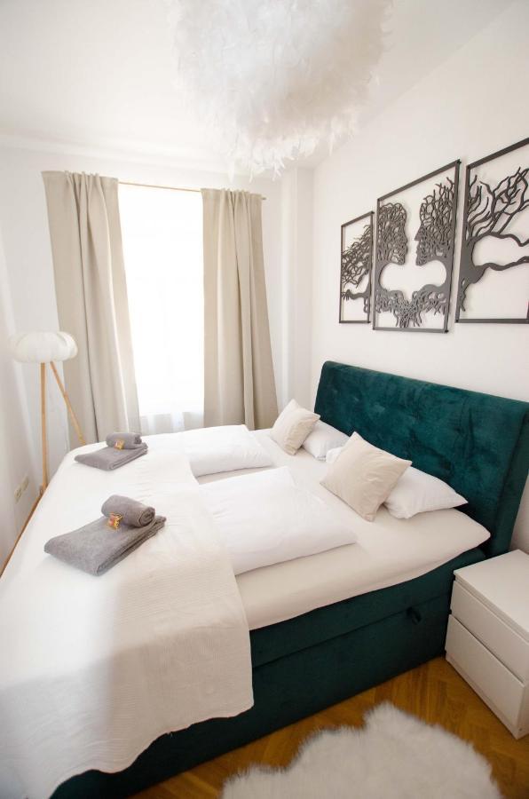 Апартаменты Casarina - Stilvoller Altbau In Zentraler Lage Дрезден Экстерьер фото