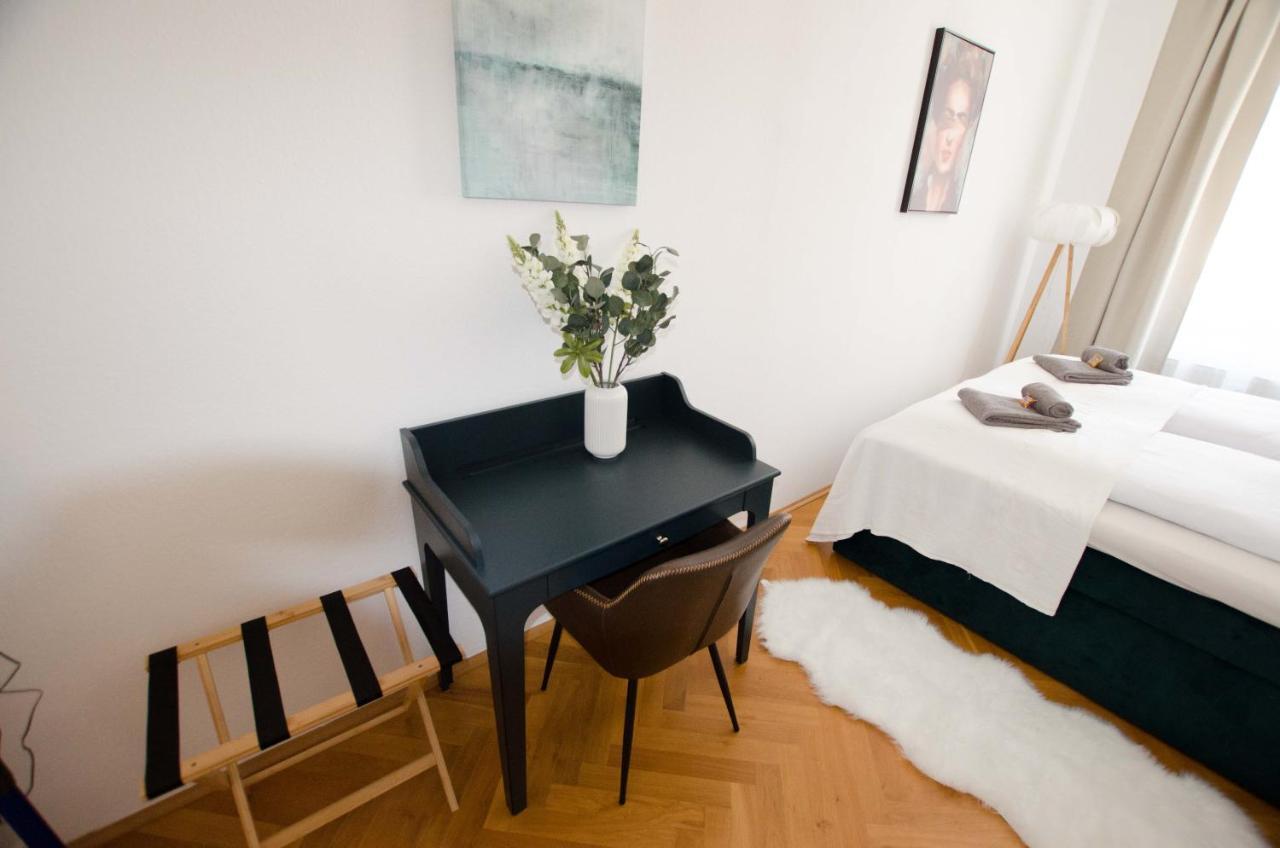 Апартаменты Casarina - Stilvoller Altbau In Zentraler Lage Дрезден Экстерьер фото
