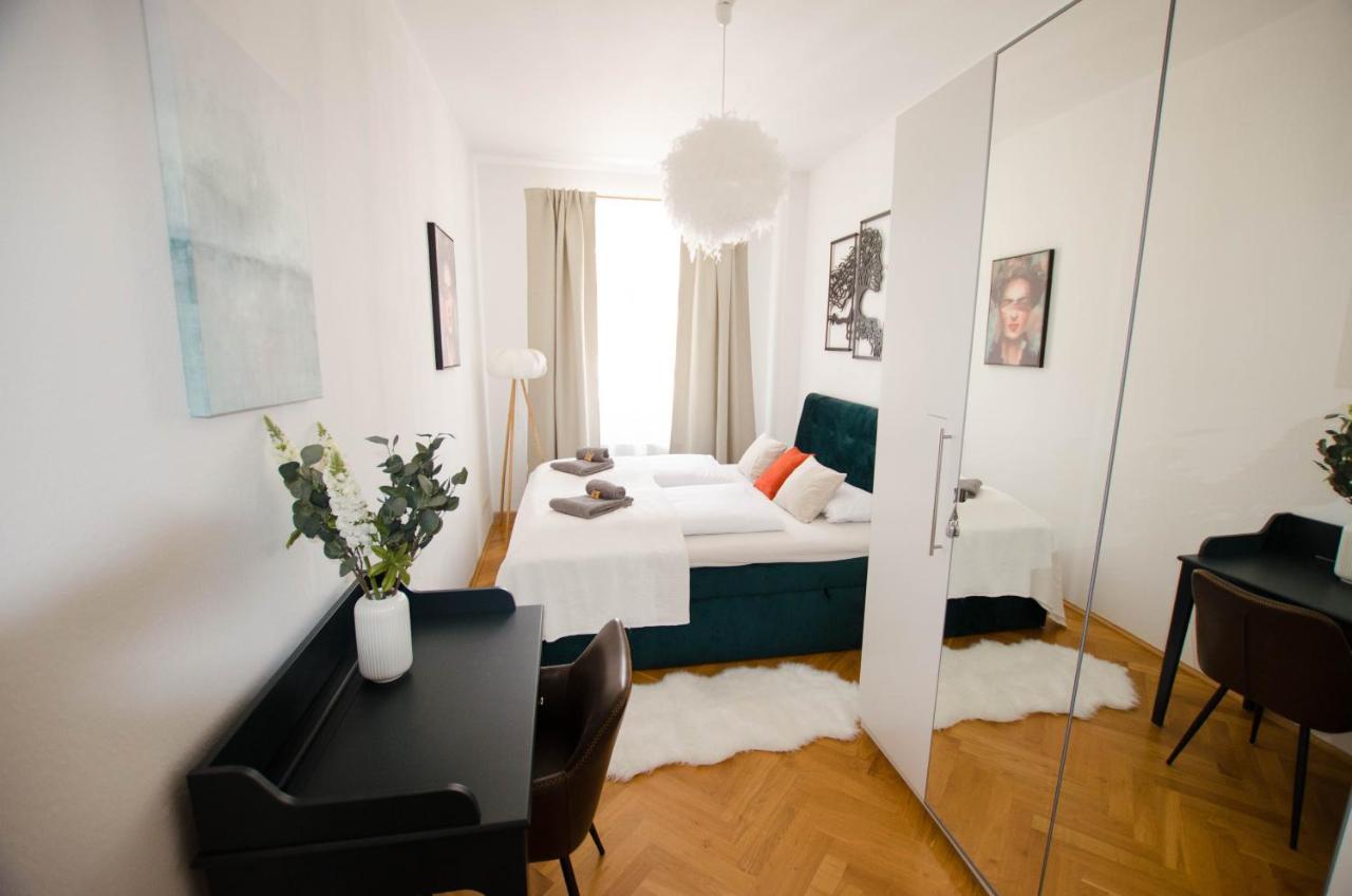 Апартаменты Casarina - Stilvoller Altbau In Zentraler Lage Дрезден Экстерьер фото